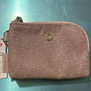lululemon athletica Glitter Clippable Card Pouch - Light pink